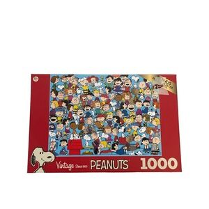 Peanuts Jigsaw Puzzle Unisex 1000pc Red New Vintage Cast of Characters Snoopy